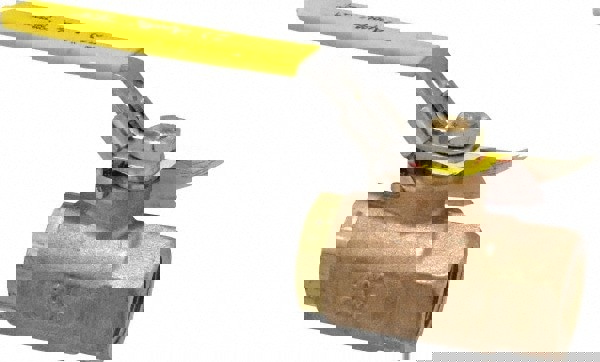 Standard Manual Ball Valve: 3/4